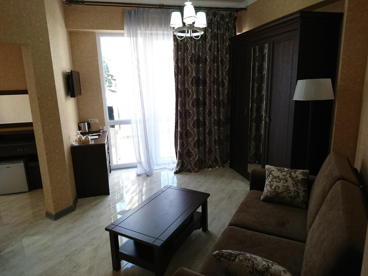 Gega Hotel Gagry Eksteriør bilde